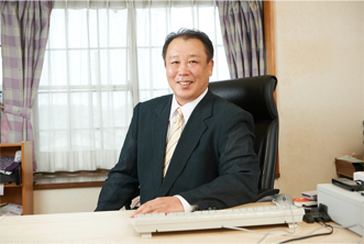 代表取締役社長　川嶋